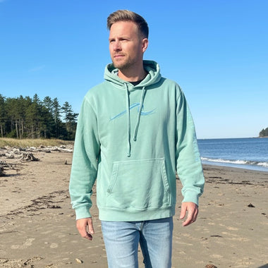Pigmented Wave Pullover in Mint