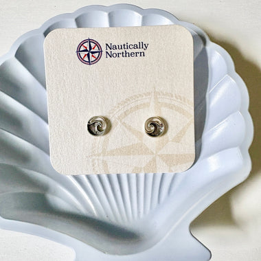 Wave Circle Stud Earrings