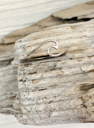 Curled Wave Ring