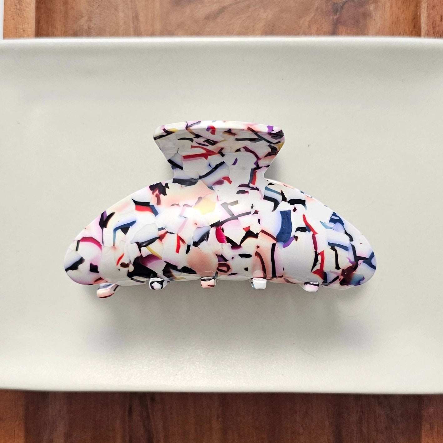Carmen Marble Confetti Clip