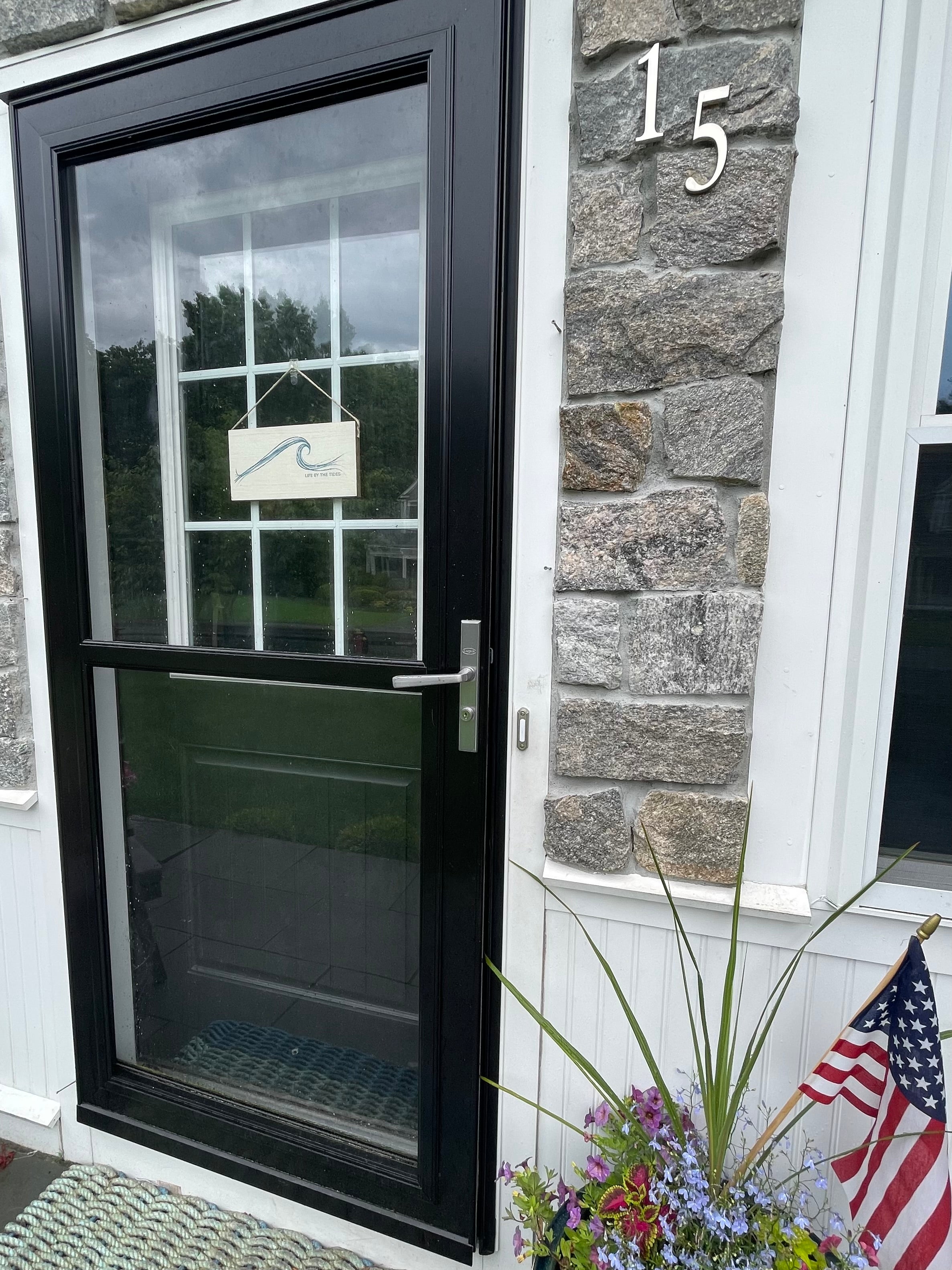Wave Twine Hanging Sign