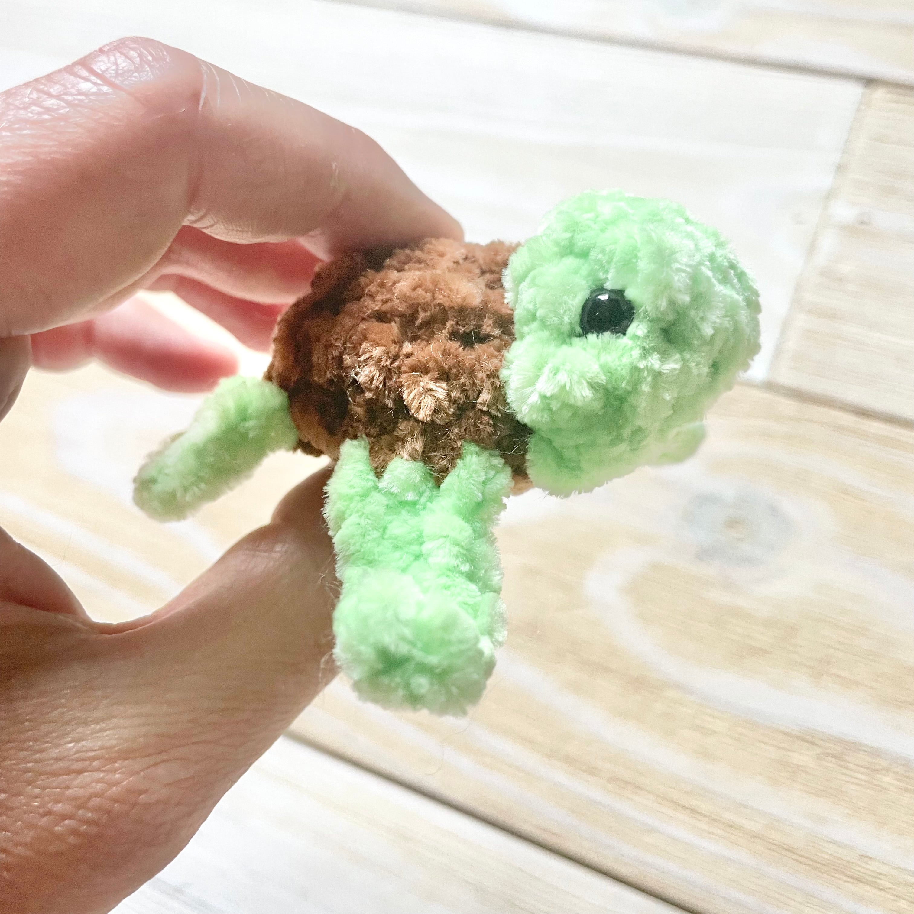 Mini Sea Turtle Plushie