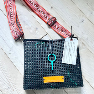 The Oyster Bag Crossbody- Sunset