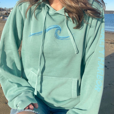 Pigmented Wave Pullover in Mint