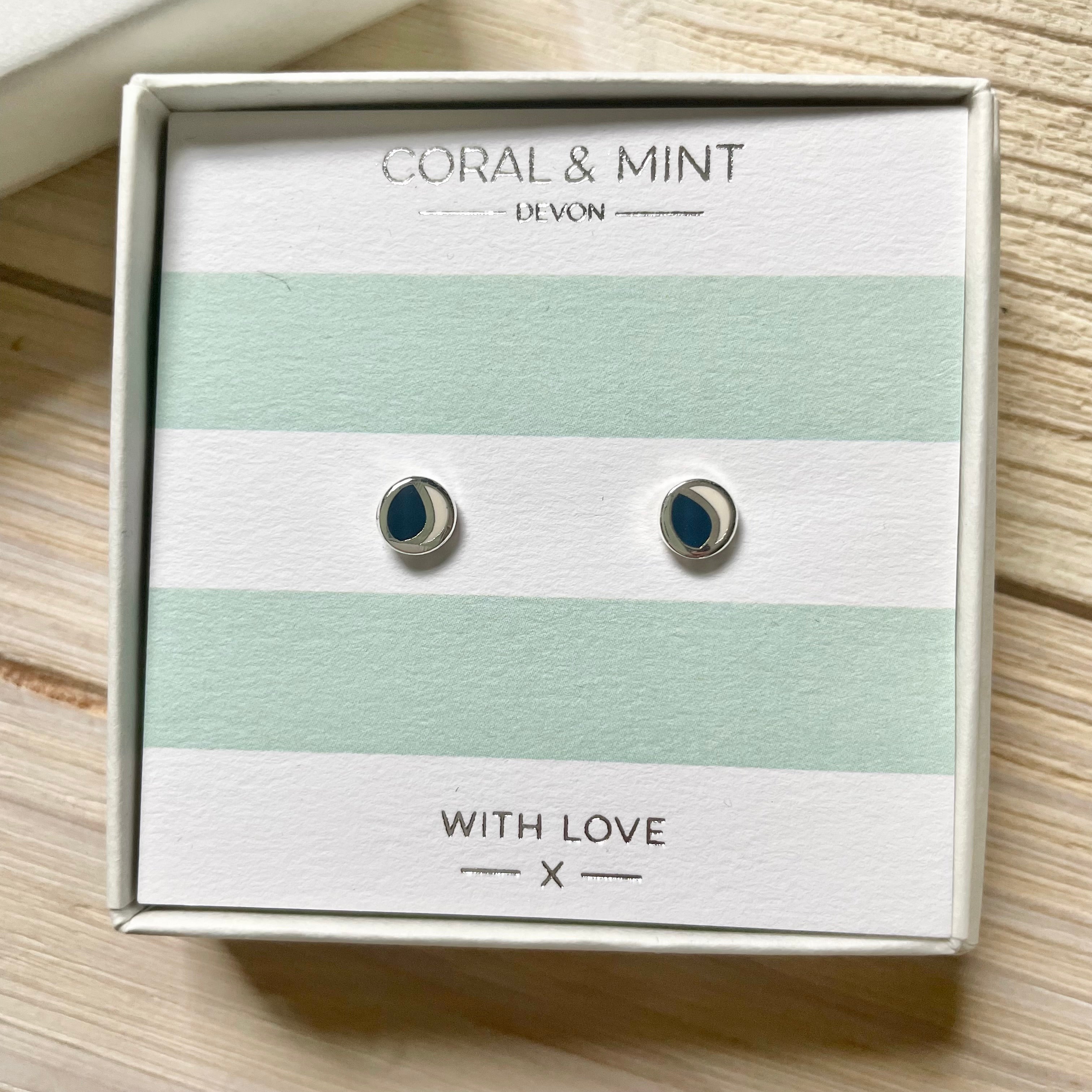 Duo Circle Studs- Navy + Cream Enamel