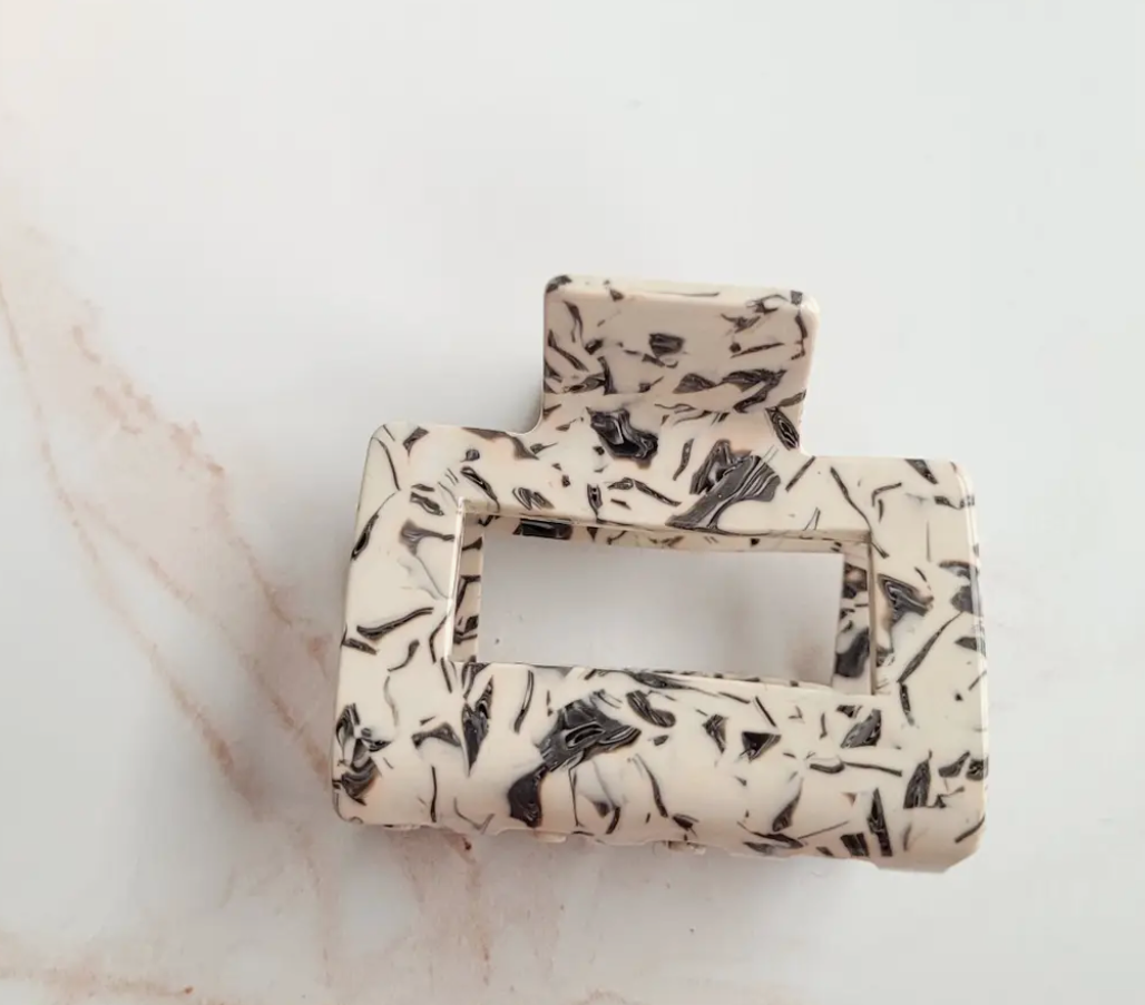 Carly Marble Hair Claw